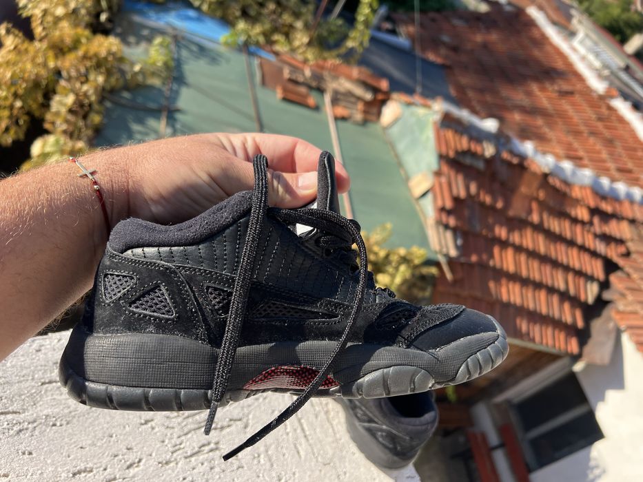 Nike Jordan 11 Retro 38