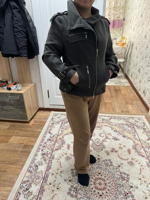 Продам куртки зимние по 5000