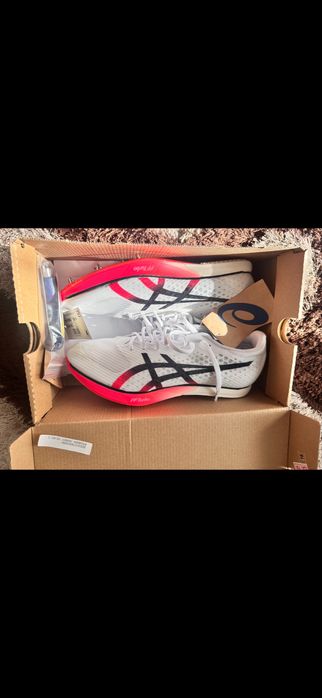 Asics Metaspeed MD carbon