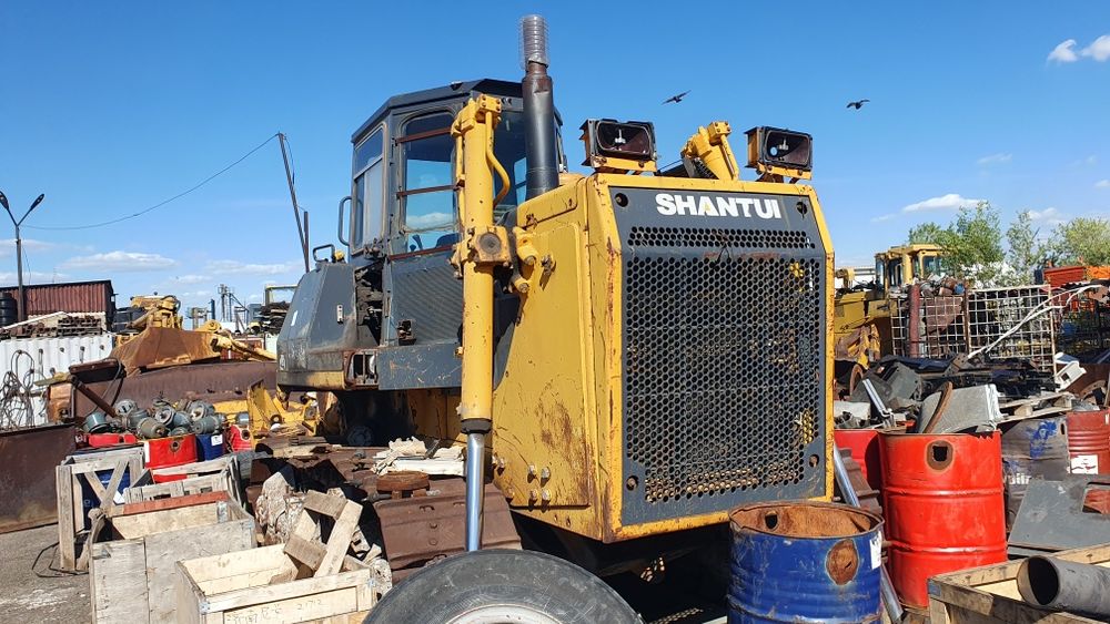 Бульдозер Shantui D23