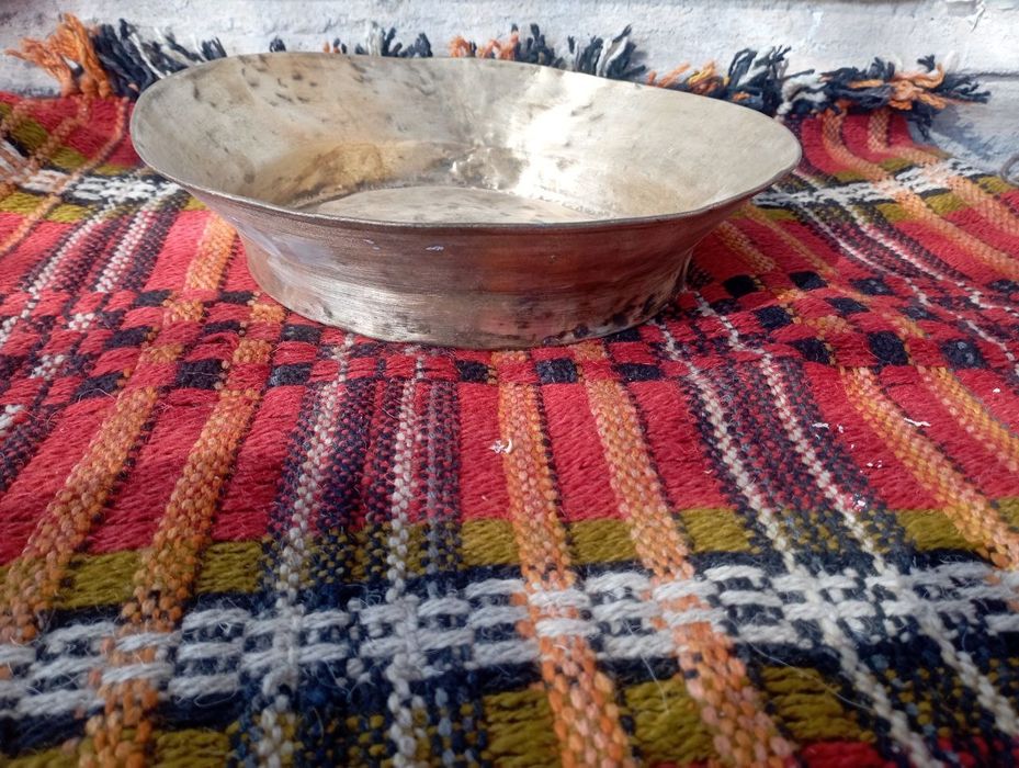 Antikvar buyumlar hammasi optim sotiladi