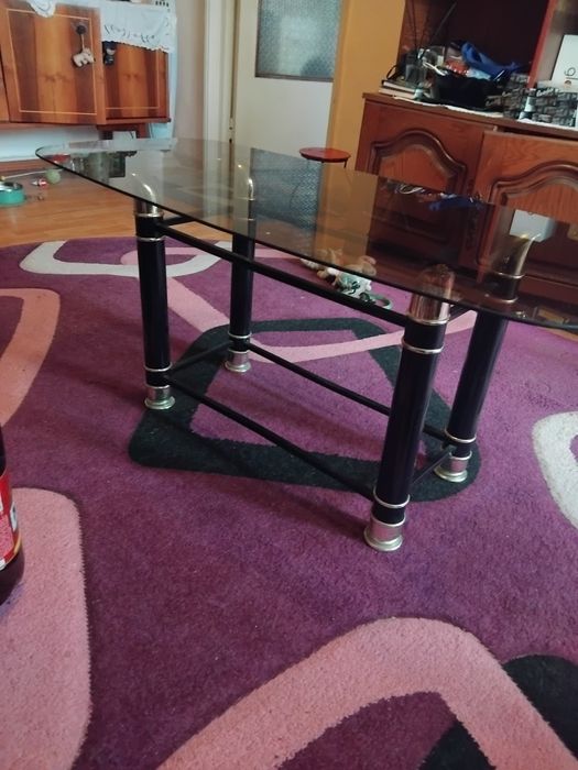 Măsuță de cafea din sticlă