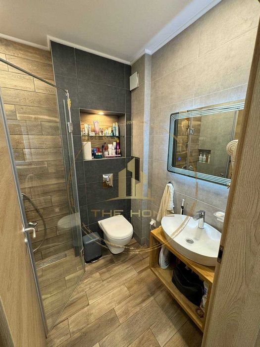 Дава се под наем Двустаен апартамент в к.к. Св.Св. Константин и Елена - 60 кв.м за 900 € - Снимка #7