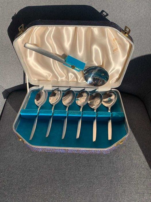 Оригинален англ.комплект кралски прибори-VINERS-Шефилд