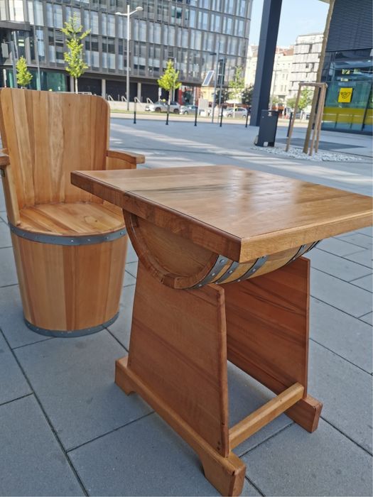 Mese rustice din lemn masiv