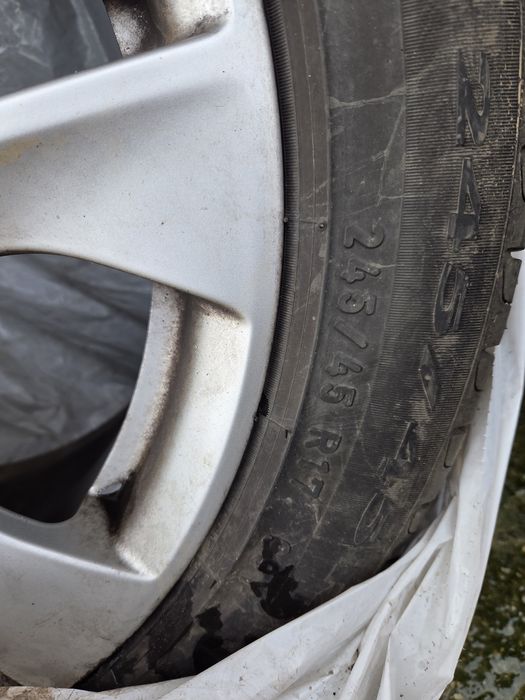 Комплект джанти с гуми 17 кй