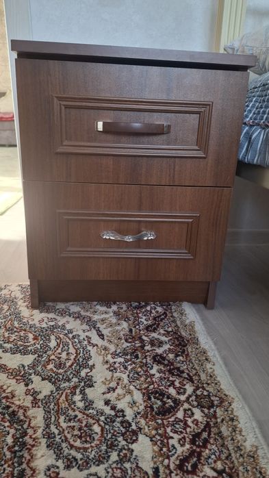 Продам спальный гарнитур