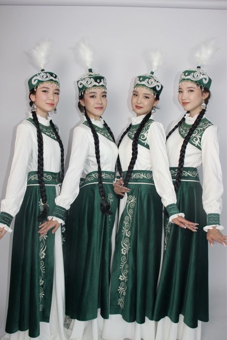 Танцевальные костюмы