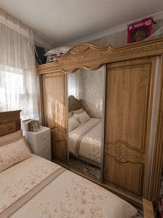 Спальний гарнитур