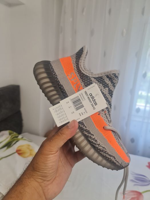 Oferta yezzy noi  cu eticheta toate marimile