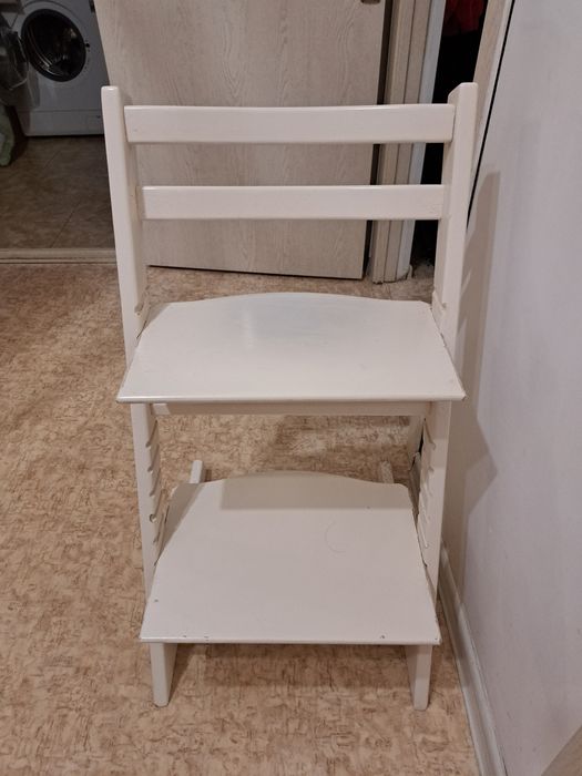 Продам детский стул