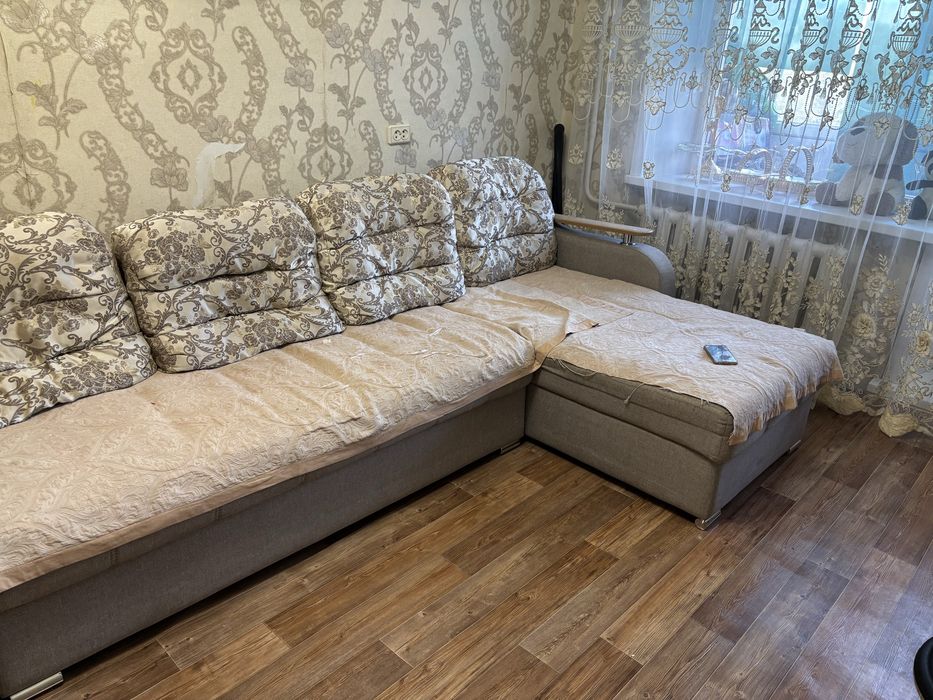 Продам угловой диван