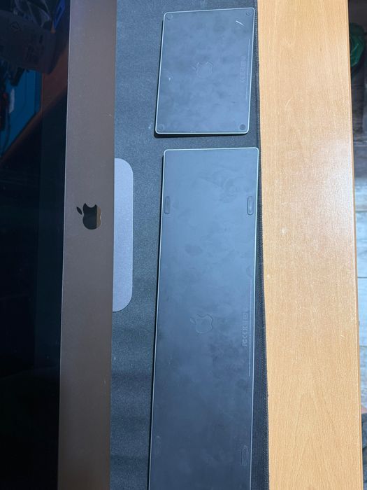 Imac Pro 27" 5 K CTO 64gb Ram 16gb  Radeon