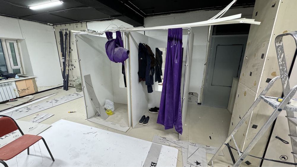 Срочно продам гардироб стейшен