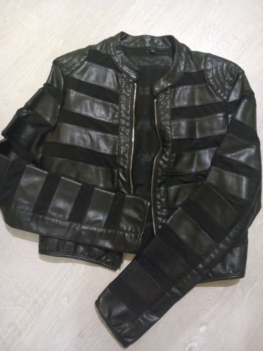 2 якета кожени  хс