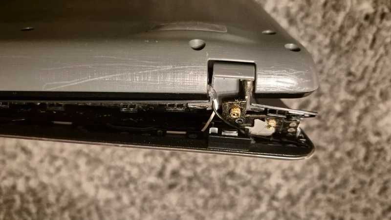 Vand laptop- Acer Aspire F5-573 (Model N16Q2) —
