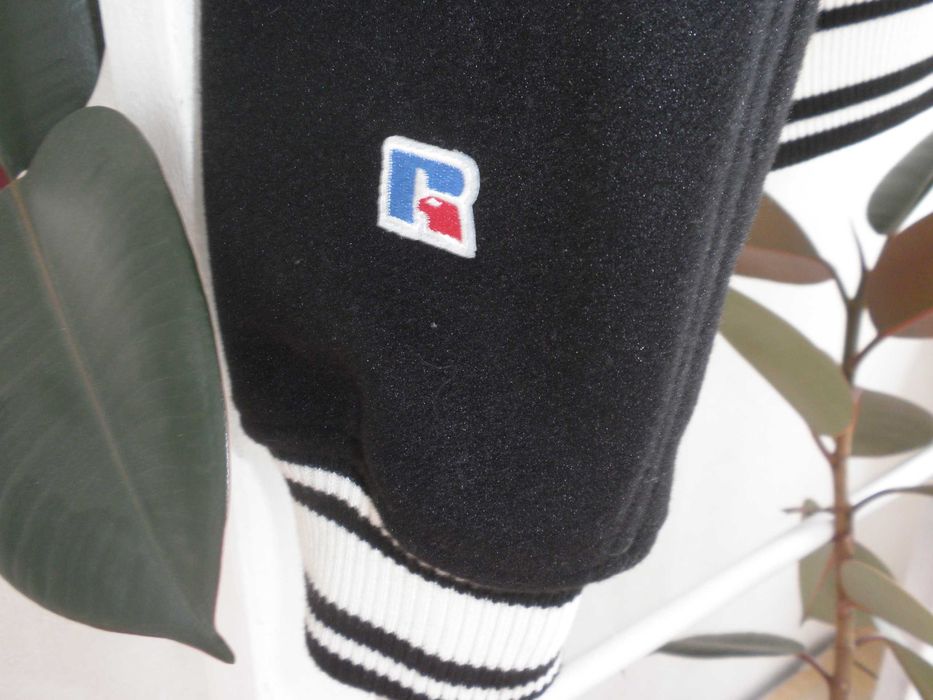 Бомбер Russell Athletic(США) новый