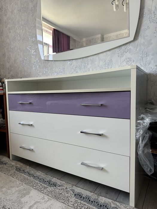 Спальный гарнитур