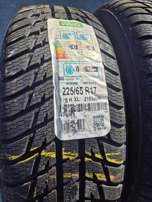 2 Anvelope M+S - 225/65/17 - NOKIAN - NOI - DOT 2016 !