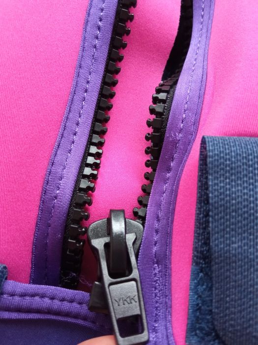 Детска жилетка за плуване 40лв