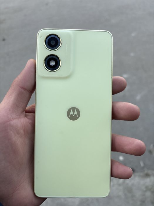 Моторола е 14 без коробки