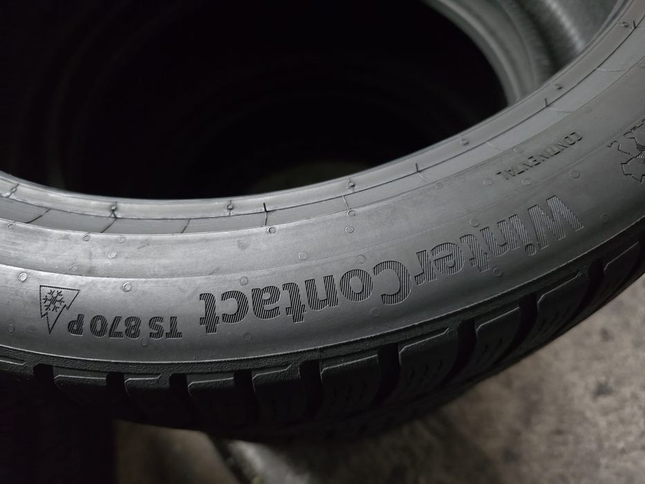 Continental 235/40 R19 96V MS iarnă