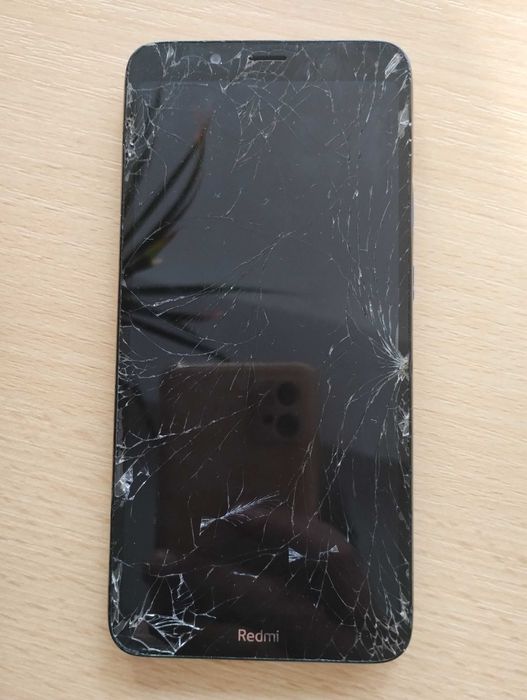 Redmi 7A  funcțional, pt piese , preț negociabil.