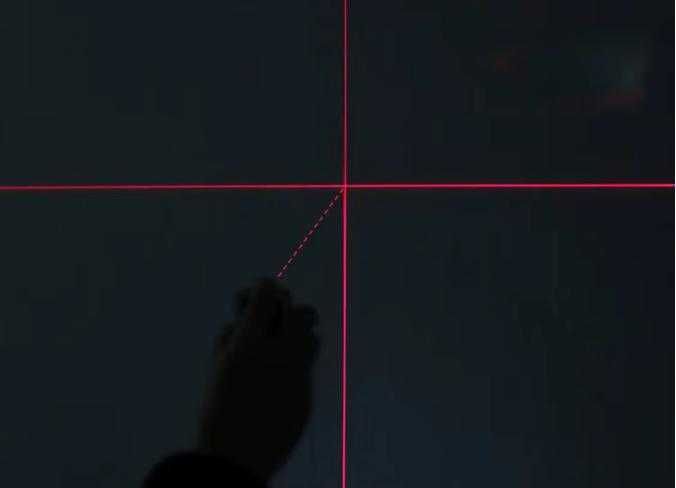 360° Лазерно Нивелиране Кръстосани Линии Магнитно Измерване Адсорбция