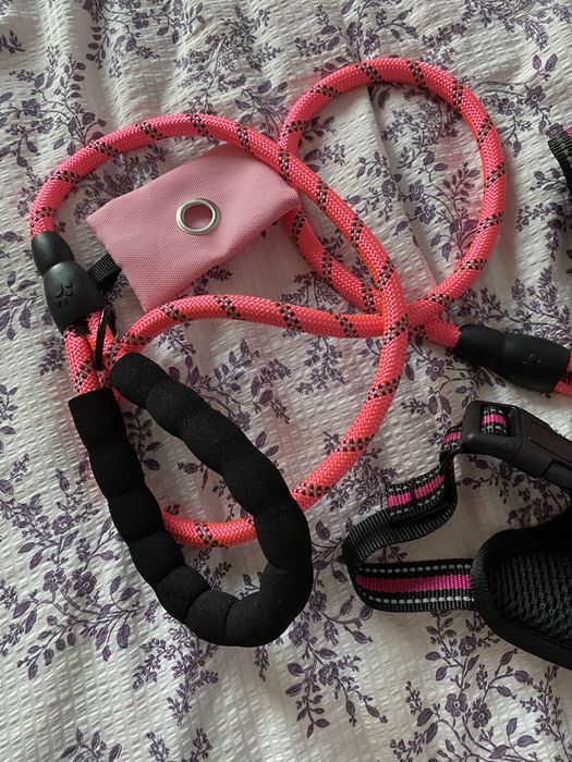 Шлейка для собаки