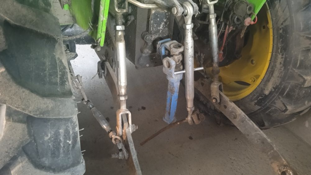 Mini traktor sotiladi