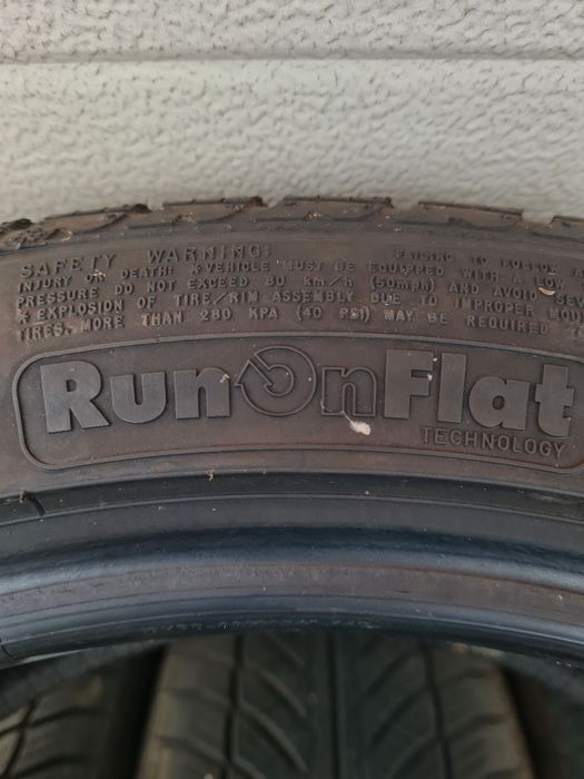 Зимни гуми 4 броя GOODYEAR UltraGrip8 245 45 R19