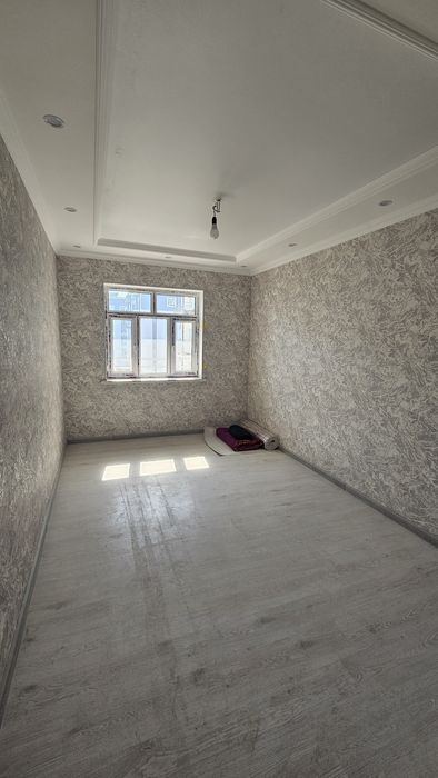 7 etaj taza dom satiladi