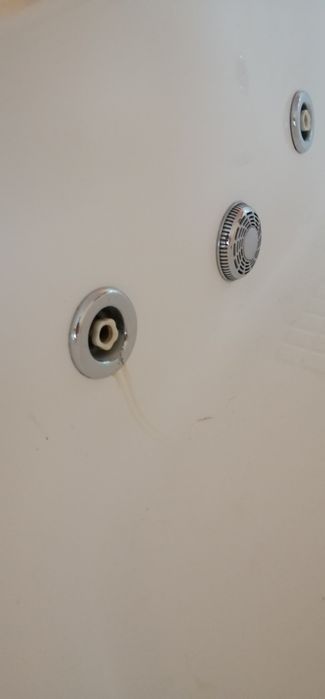 Vând cadă cu hidromasaj