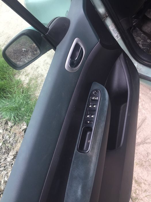 Пежо 307/ Peugeot 307 бензин 1.6 109 коня на части