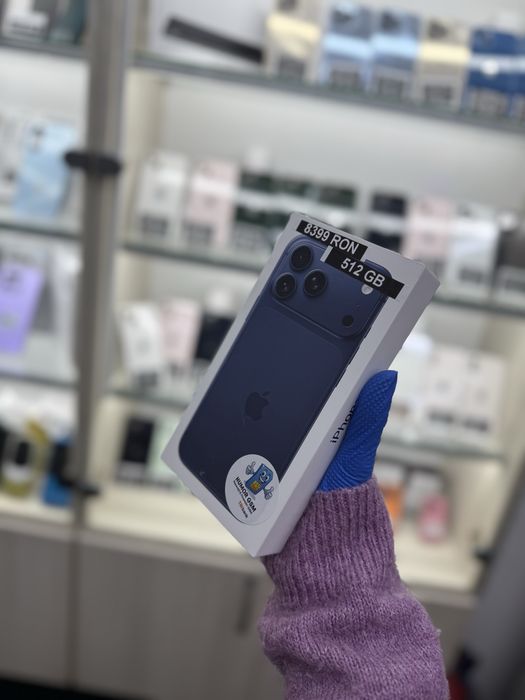 Humor GSM oferă spre vânzare / iPhone 17 Pro Max / 512 GB / Deep Blue / Nou Sigilat / Garanție 24 luni / Rate