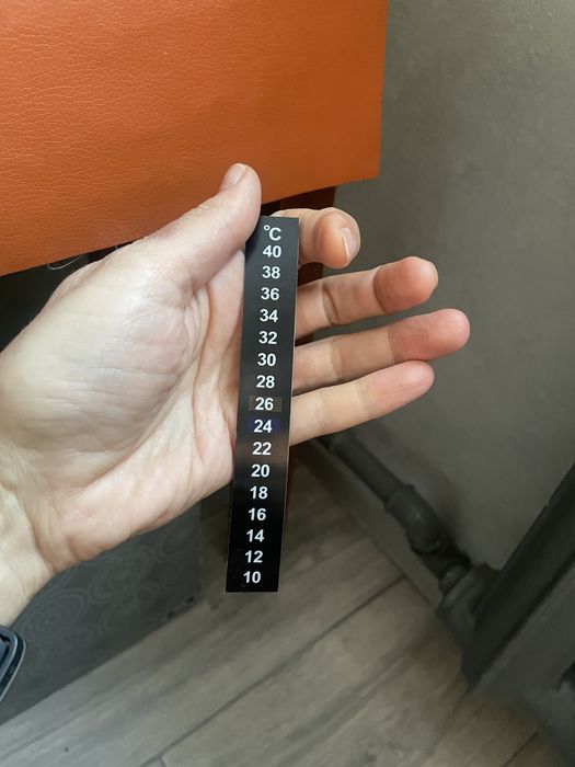 Термометр для аквариума самоклеящейся