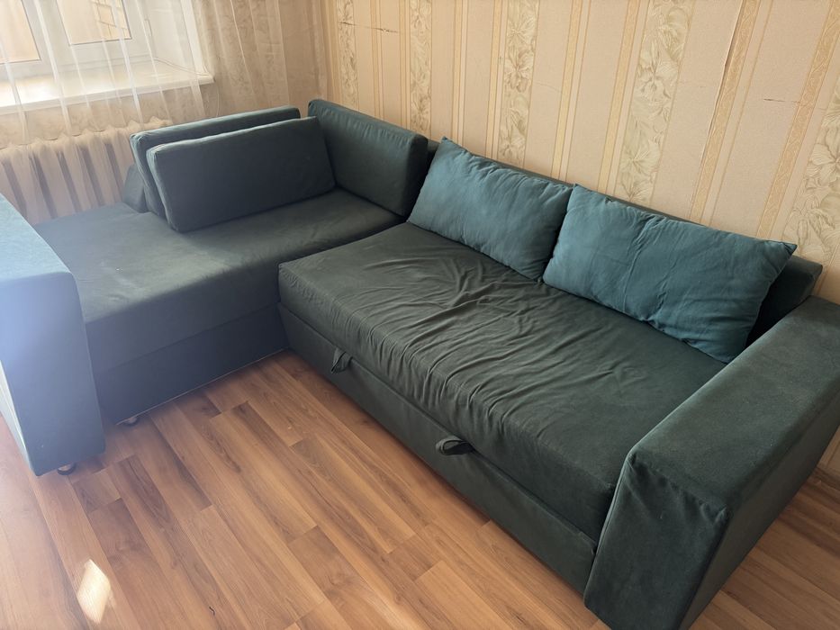 Продам Диван раскладывающийся СРОЧНО!!!