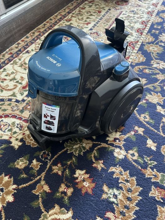 продаётся пылесос bosch / bosch changyutgich