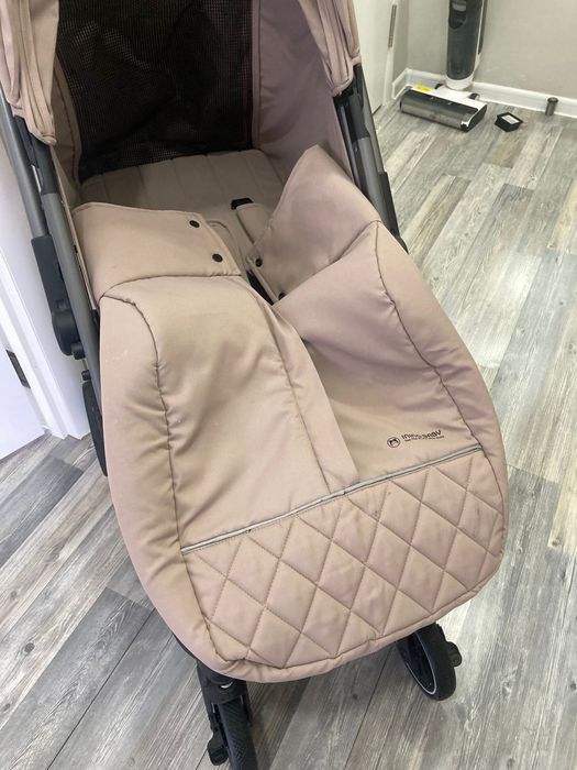 Продам коляску детскую