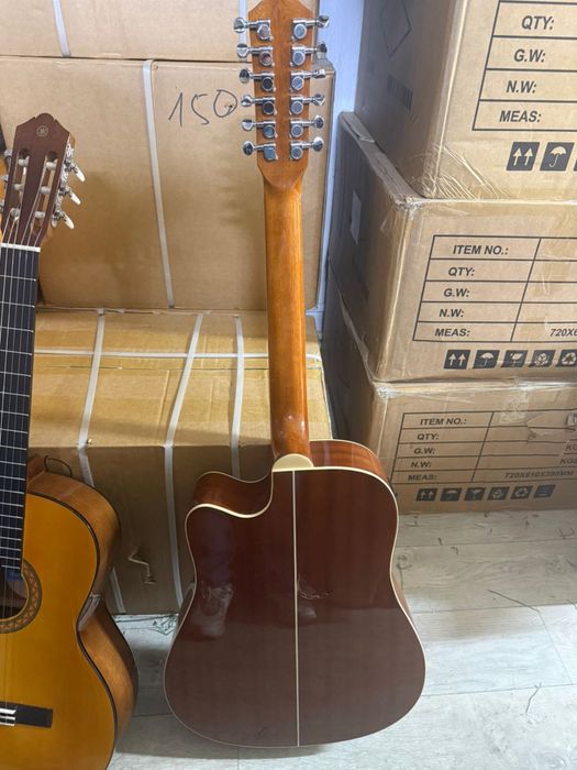 12 струнная гитара