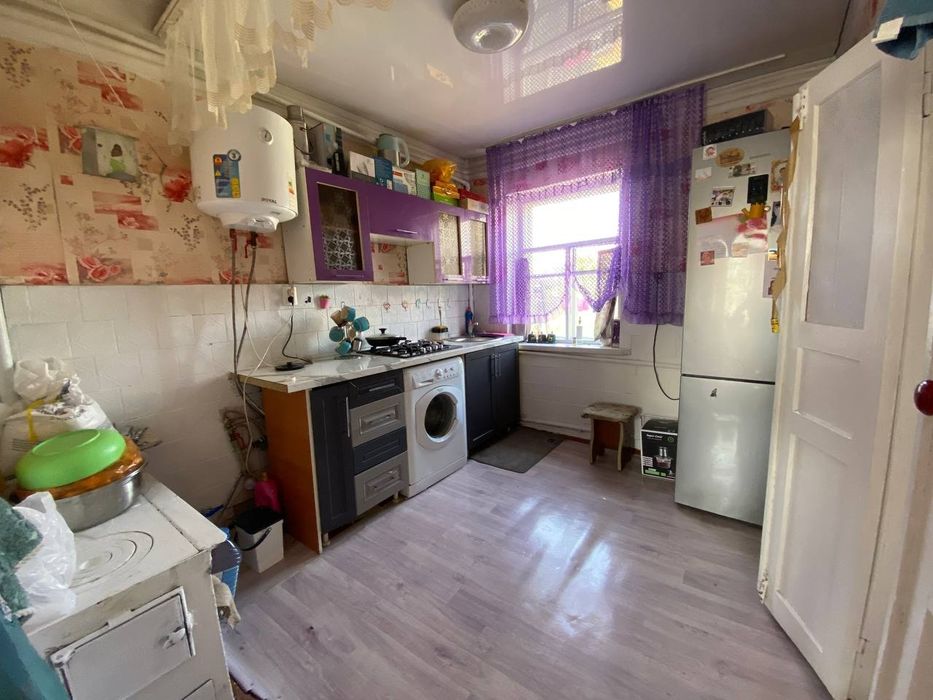 4 комнатный дом .