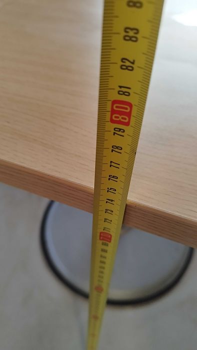 Маси кръгла ф-90см и квадратна 80/80см с метален крак