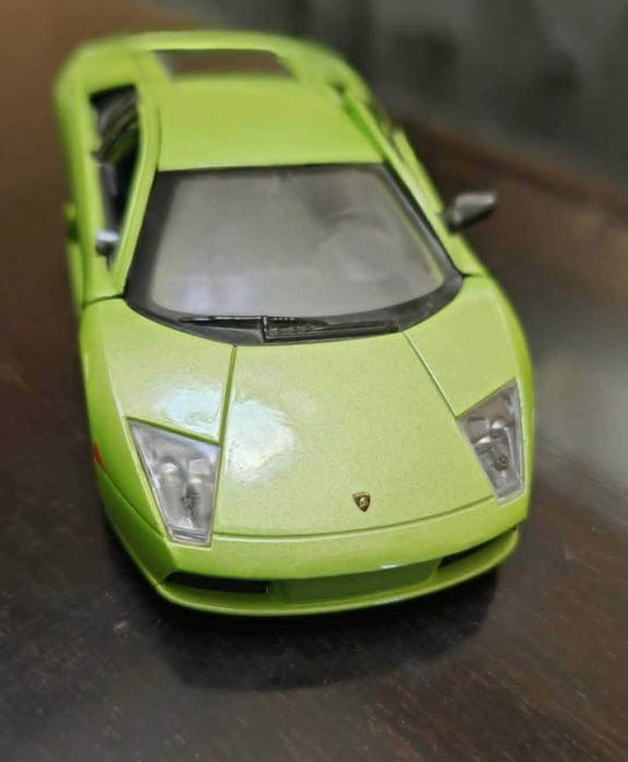Macheta Lamborghini Murcielago, scara 1:24, Maisto