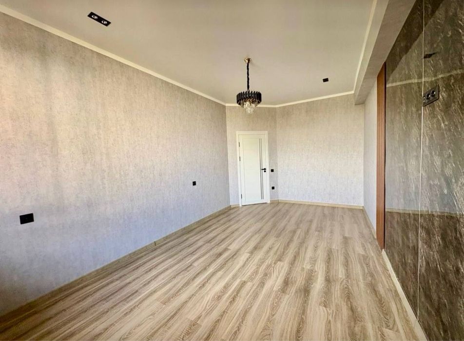 ЖК Triumph Residence Чкалова метро 2/9/10 (61м2) Срочно