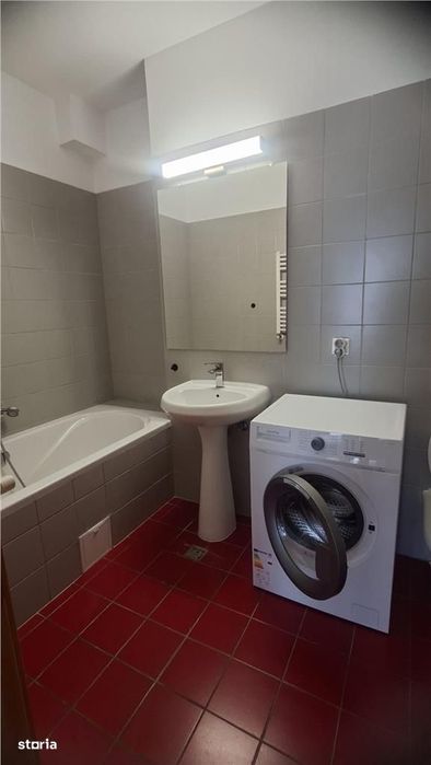 Apartament 3 camere Calea Vacaresti