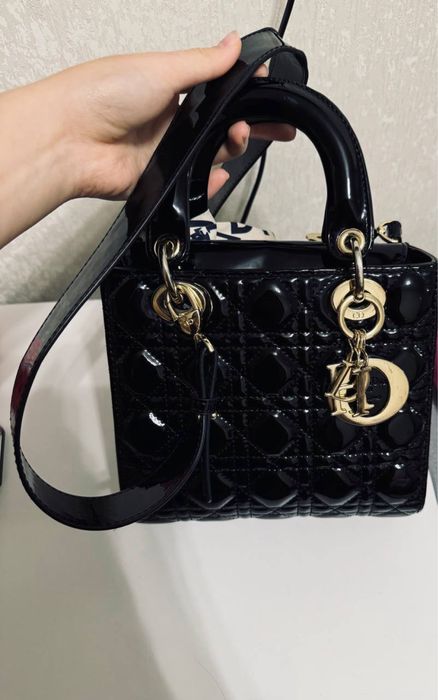 Очень классная сумка dior
