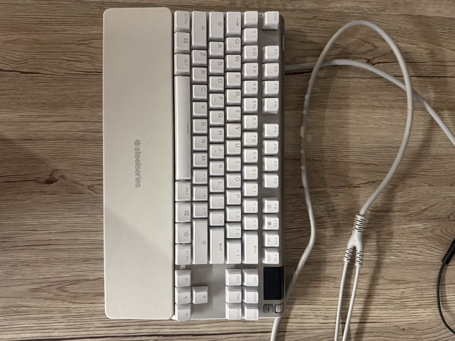 Steel series apex 7 tkl