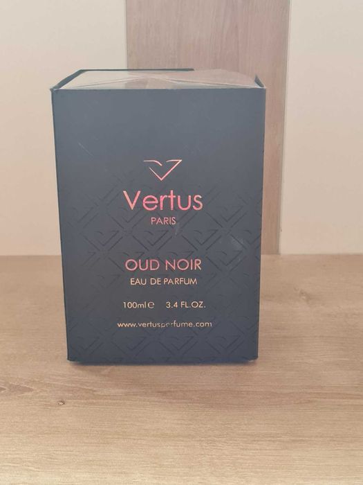 Дамски парфюм Vertus Oud Noir