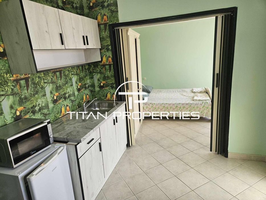 Дава се под наем Двустаен апартамент в Варна, м-т Евксиноград - 40 кв.м за 300 € - Снимка #1