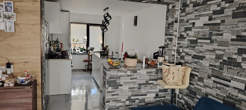 Vând casă P+M 119 mp total, din BCA, izolată termic